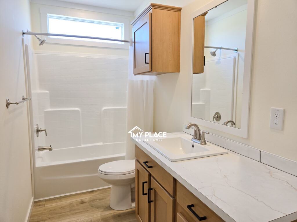Iron Peak double wide mobile home for sale in the Rio Grande Valley