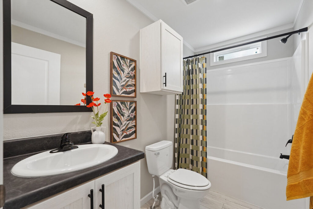 Champion mobile home RM 2864A