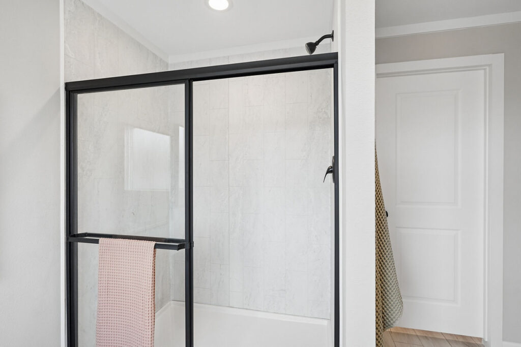 Champion mobile home RM 2864A